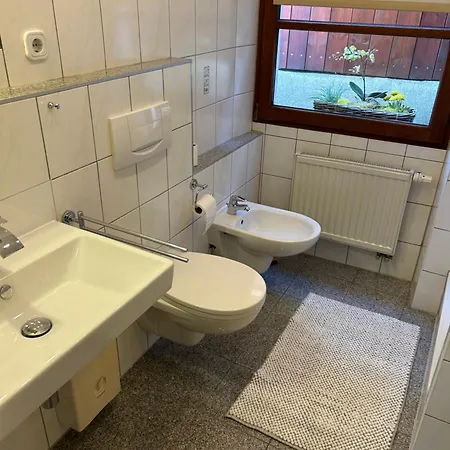 아파트 Mit Stellplatz, Wlan, Netflix *