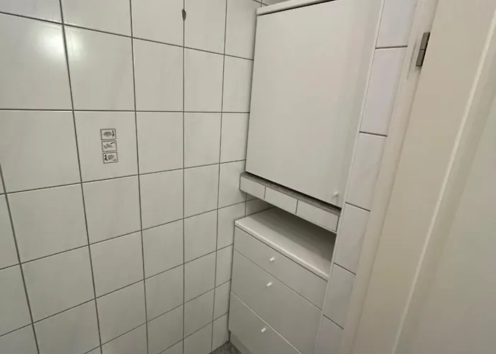 公寓 Mit Stellplatz, Wlan, Netflix 克雷费尔德